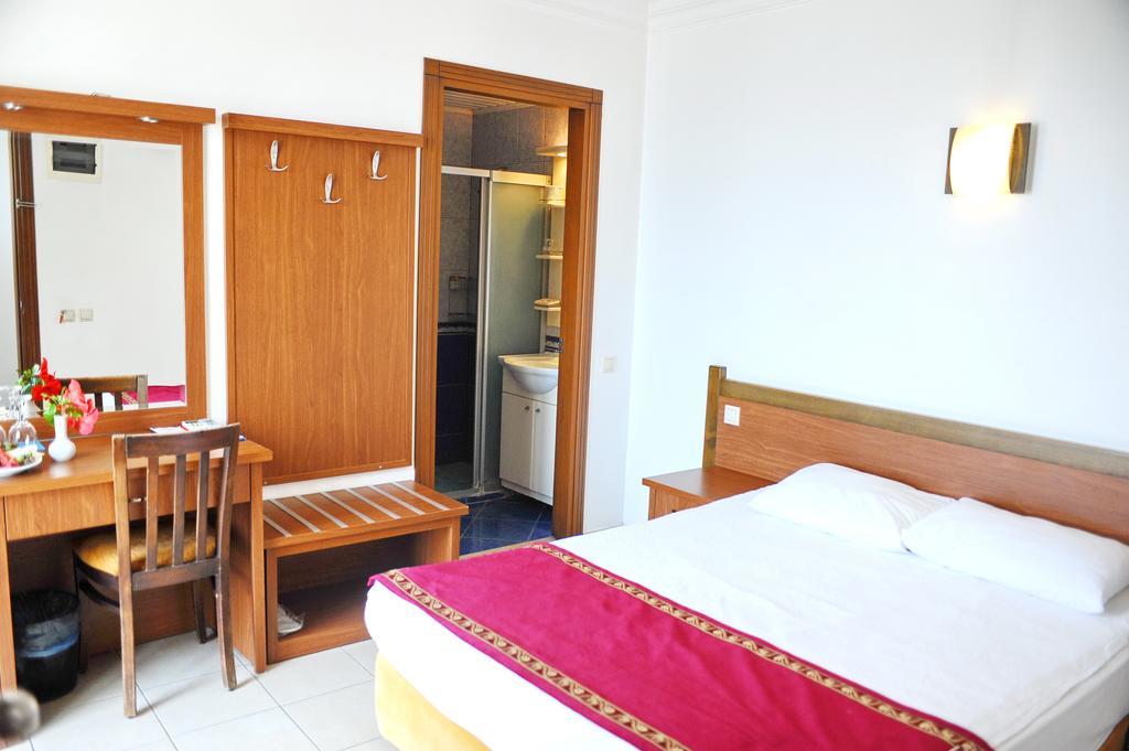 Hotel Royal Hill Antalya Phòng bức ảnh
